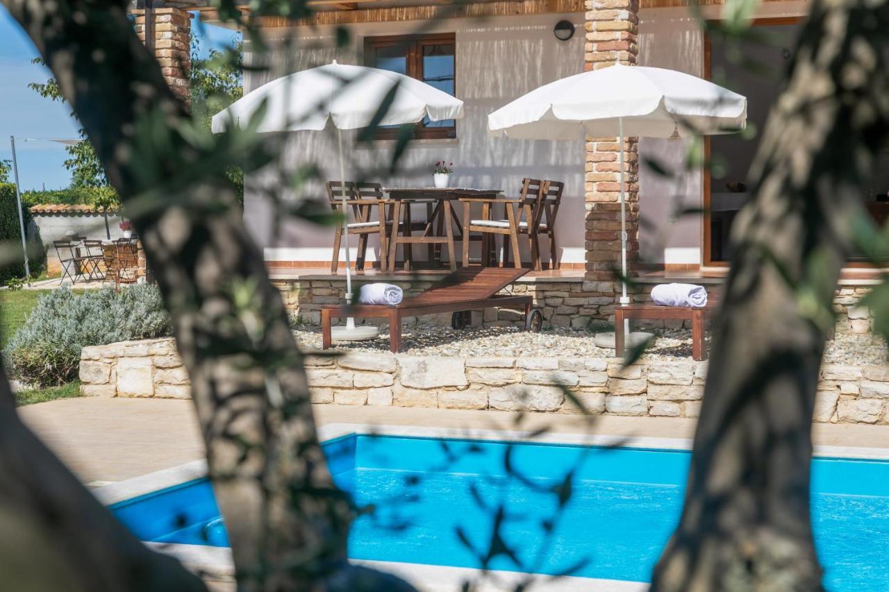 Grebac Villa Kastelir Exterior photo