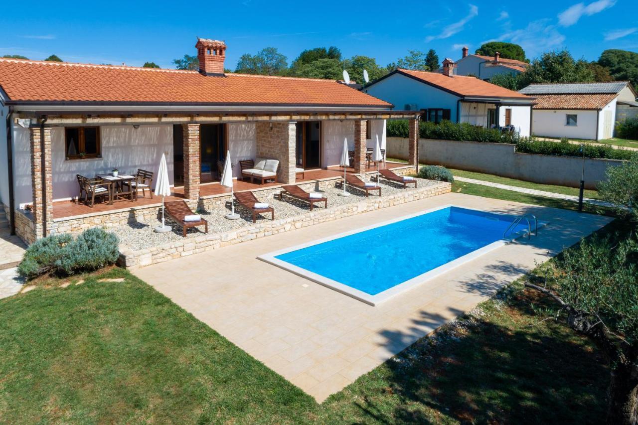 Grebac Villa Kastelir Exterior photo